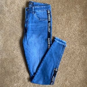 AMERICAN BAZI “Killing My Vibe” Jeans (NWT)